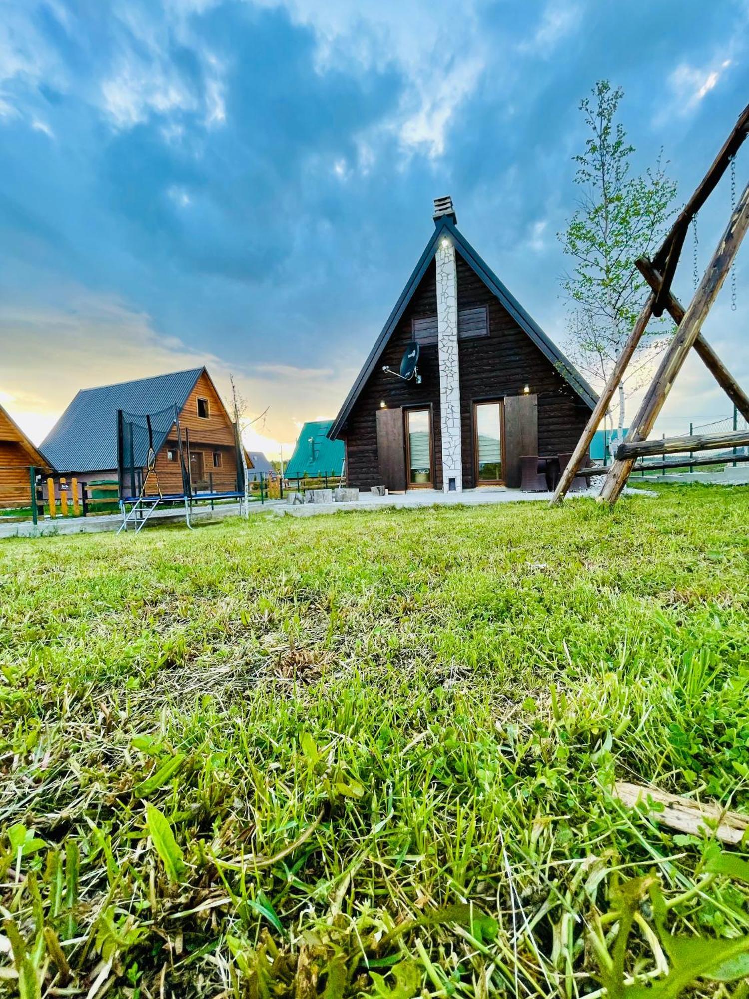 Guest House Lena Zabljak  Ngoại thất bức ảnh