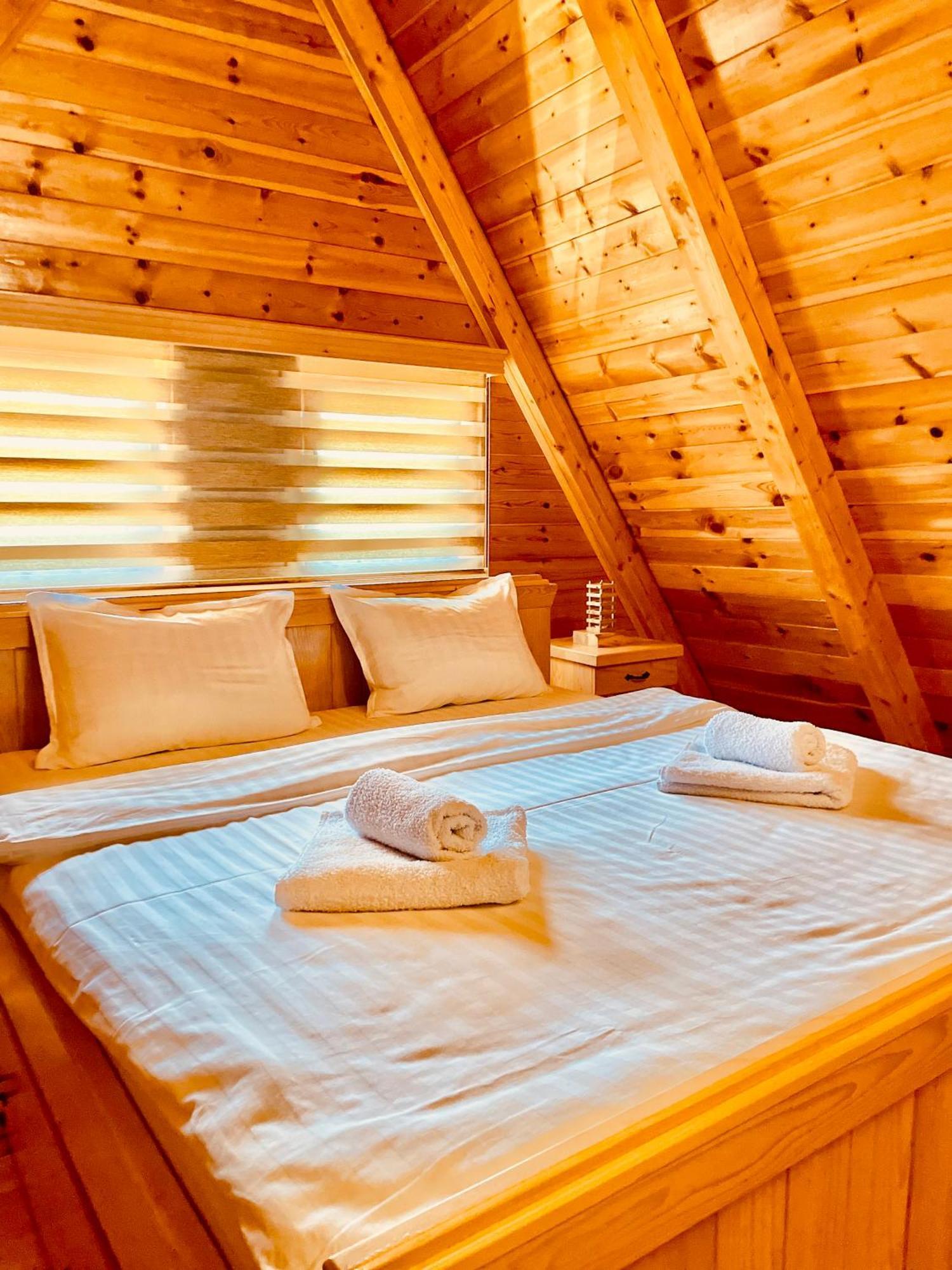 Guest House Lena Zabljak  Ngoại thất bức ảnh